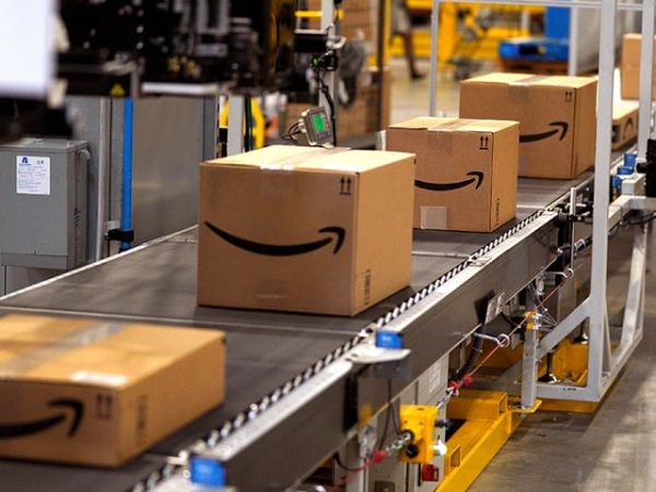 Amazon offers employees $10,000 to quit, launch delivery business